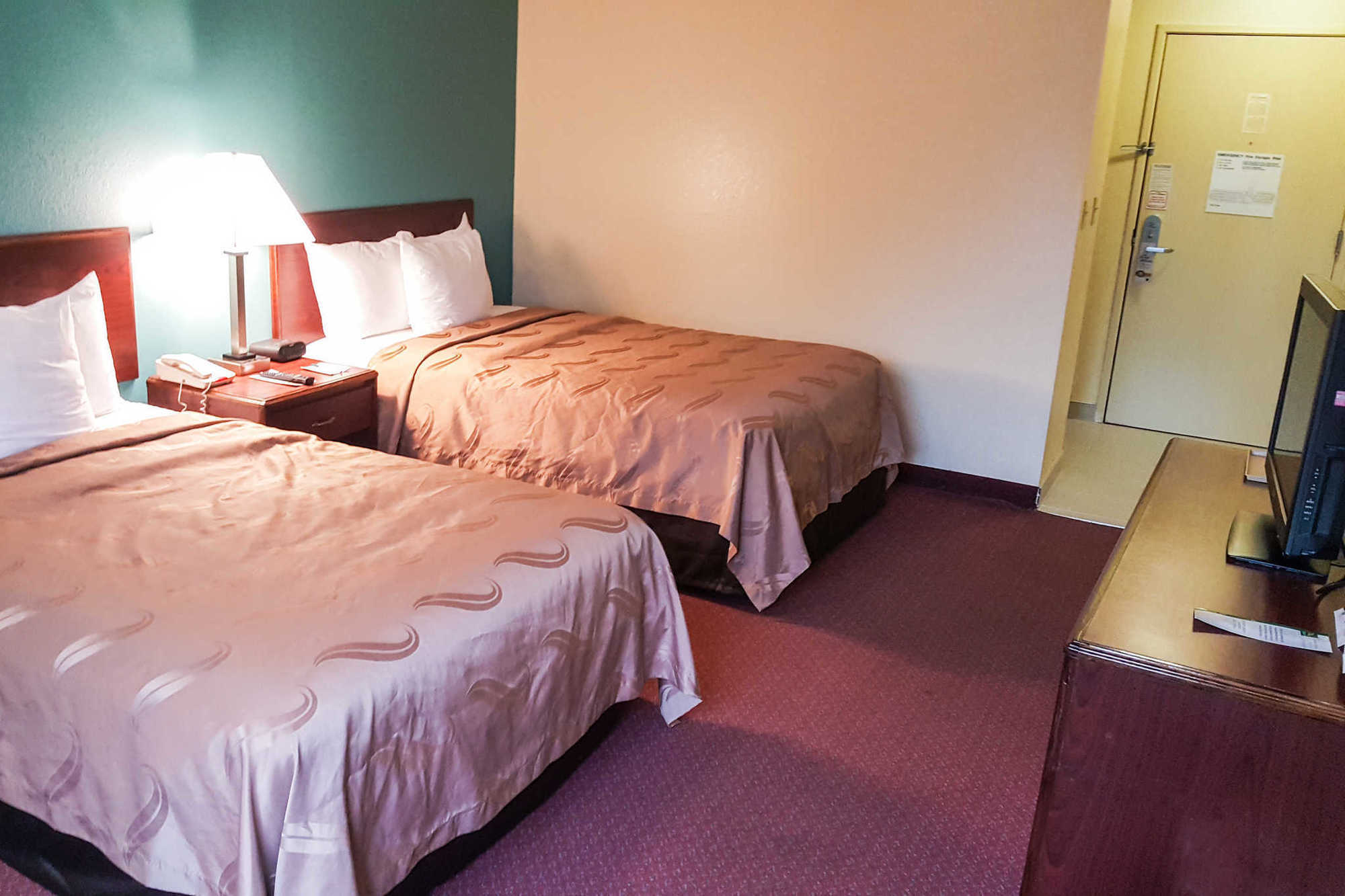 Quality Inn Loudon-Concord Phòng bức ảnh